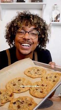 The BEST Gluten Free Chocolate Chip Cookies🤤