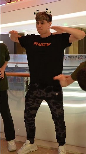 WE MADE IT!!! LET'S GO!!! #fnatic #esports #leagueoflegends #oscarinin #humanoid #razork #noah #jun
