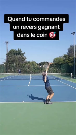 Apprendre le revers parfait au tennis
