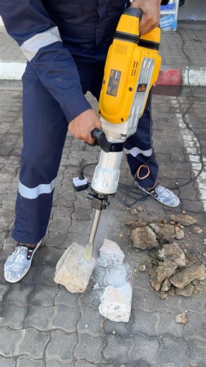 electric jack hammer #automobile #automotivetools #gaborone