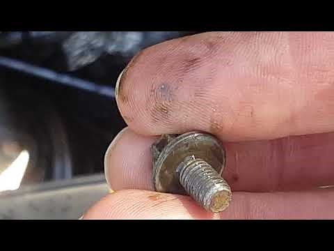 Fixing a massive oil leak on a chevy cruze 1.4l turbo