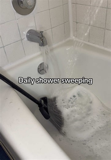 Effective Daily Shower Cleaning Routine for Sparkling Grout