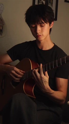 Incredible Fingerstyle Guitar Covers by Andrew Foy