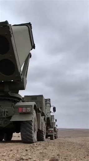Incoming! ⚠️🚀#military #army #MLRS #artillery #firepower #rocketlauncher #weapons #tactical #heavyequipment #warfare | Military Power Today