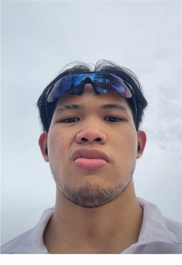 holy cardio in converse hahah