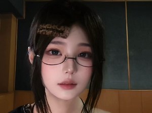 国外贼好听的神曲！【CLOVER】 Help Me (Music Video) [带伴奏]-年轻的生命哟-音乐-哔哩哔哩视频