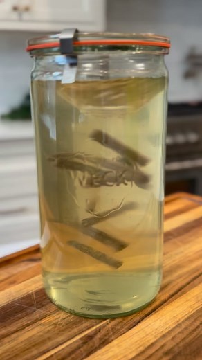 21K views · 12 comments | Vanilla-Infused Water Pour Over Experiment What happens if we brew our coffee with vanilla-infused water? I wanted to find out. Let me know if you’ve tried something similar or have other variations I should try. Overall taste: 3.5 / 5 Uniqueness of final cup: 4 / 5 Variation from baseline cup: 3.25 / 5 | Pull & Pour Coffee | Facebook