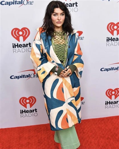 Official Lyrics To 'I Am Woman' By Emmy Meli