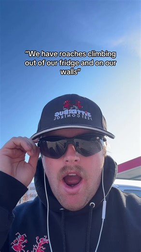 Everybody has their own turn on’s I guess 🪳😂 #utah #saltlakecity #roaches #slc #pestcontrol