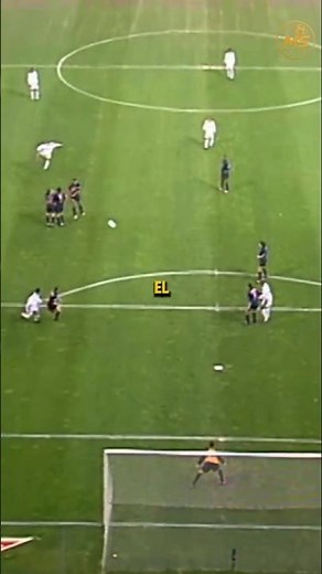 Roberto Carlos' 4 Goals That Defied Physics 😳⚽ #soccer #football #shortsviral