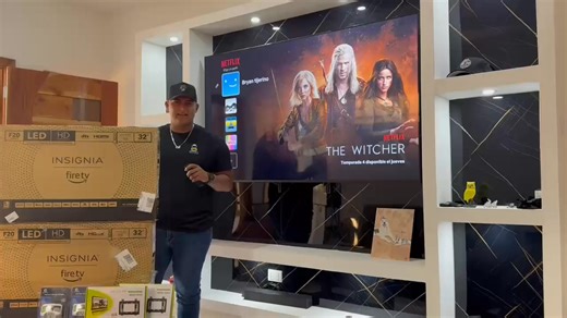 REGALIA PROTECTOR DE VOLTAJE ⚡️ Y SOPORTE Univercell Plus ¡Televisor Insignia 32 Pulgadas! Características destacadas: * 📺 Pantalla LED de 32" * ✨ Resolución HD (720p) * 📶 Smart TV (Acceso a apps y streaming) * * 🔌 Puertos HDMI y USB * 🔊 Audio nítido ¡Ideal para cualquier espacio! 📍 Ubicación: Rivas, San Jorge, de la Iglesia Mercedes 1 cuadra al lago y media al norte. 📞 Contáctanos (WhatsApp y Llamadas): 7678 4758 *Aplica a los modelos Smart TV. ¡Pregunta sin compromiso! #ofertaespecial | 
