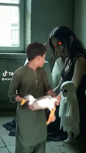 6. Top 10 Funniest Dance Fails 💃🕺