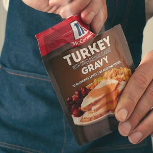 6.6K views · 4.6K reactions | Give your guests the gift of flavor, only with McCormick Turkey Gravy Mix. | McCormick Spice | Facebook