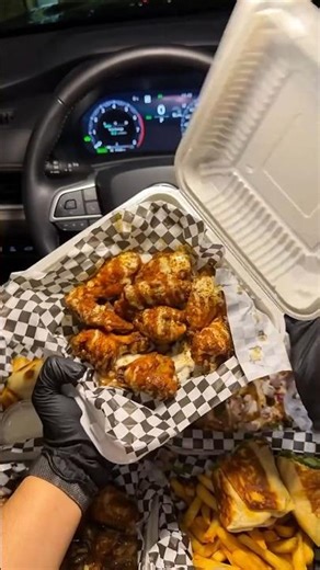 Wings Stop Cheese chicken and Buffalo Wings & Spicy Wings Eating Asmr #asmr #food #satisfying #viral
