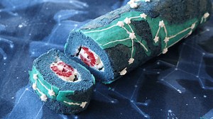 Patterned Swiss Roll Cakes