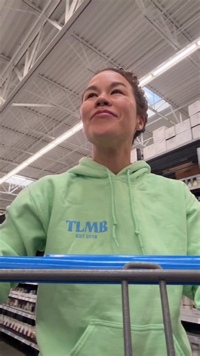 One of my favorite high protein snacks are now available in a new four pack at Walmart and Walmart.com! The 4 Pack High Protein Atkins Bars from @atkinsnutritionals are simply the best. High in protein, low sugar, high fiber, and good for your belly. The Strawberry Shortcake flavor is soooo good. I take one everywhere I go! Check them out at Walmart and Walmart.com today! #AtkinsBarsAtWalmart #atkinspartner | Sia Cooper