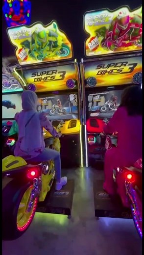 Exciting Bowling Experience at Inlane Bowling Alley in Cairo, Egypt