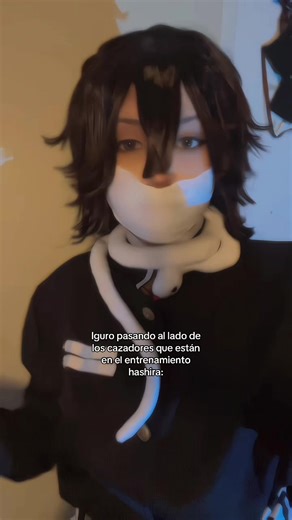 Me sigues en insta? Ig: lizey, day. Quiero empezar a subir contenido ahí, aunque posiblemente no. Creo que Iguro se volvió unos de mis cosplay favoritos así que se vienen muchos videos con Iguro 🫶🏻💆🏻‍♀️#iguroobanai #iguroobanaicosplay #cosplayergirl #demonslayer #cosplayer