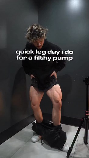 quick leg day for a pump. single leg hamstring curls 2 sets of 6-10 reps 2 sets of 6 reps leg extensions 2 sets of 6-10 reps 2 sets of 6 reps lying leg curl 2 sets of 6-10 reps 2 sets of 6 reps leg press 2 sets of 6-10 reps 2 sets of 6 reps dumbbell split squats 2 sets of 6-10 reps 2 sets of 6 reps calf raises (didn’t record) 4 sets of 15 reps enjoy. ;) 1:1 coaching | link in bio #fyp #legday #pump #fullworkout #fitness #goals #bodybuilding #gains #coaching | Thatboixisaac