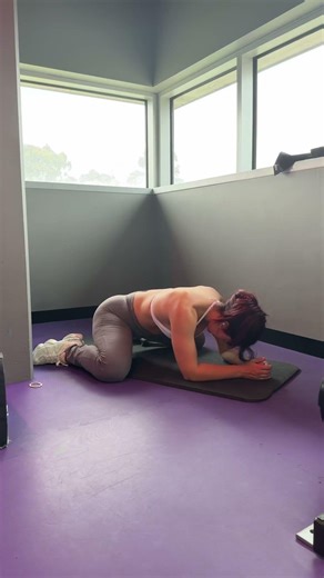 Frog stretch tutorial