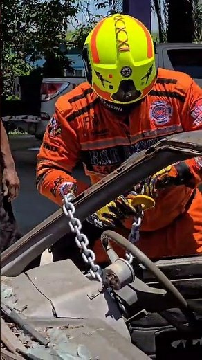 Thailand Rescue Holmatro Advanced Spreader and Chain Technique