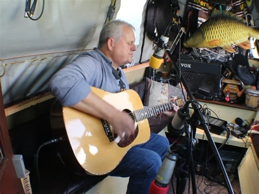 Ever since Huw James retired from working for the local council in the Gwent Valleys he now just helps with his Grandkids and plays guitar. He's actually been playing for over fifty years and still has an amazing voice as you'll hear with his first song, 'Summerhouse', written about growing up in a small town in a Gwent Valley. if you'd like to hear more of Huw's work or even buy his EP just visit his Facebook Page:- HTTPS://www.Facebook.com/huwjmusic | The Narrowboat Sessions