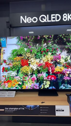 Samsung Neo Q LED 8K vs LG OLED 4K Television Comparison