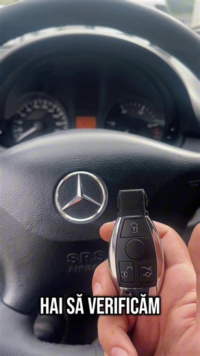 AutoKeyExpert pe TikTok