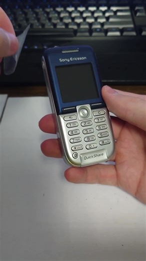 Sony Ericsson K300i(2004) repair #sonyericsson #sony #cybershot #phones #collection #oldschool #k300 #k300i #v600 #nostalgia #минск #repair #repairing