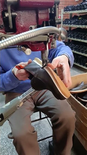 Thermo Rubber Sole Reinforcement Edge Channel Stitching for Flex Resistance (22s Process Breakdown)