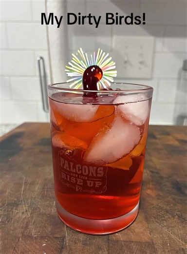 Mike Chitwood (@popeye1963)’s video of birds