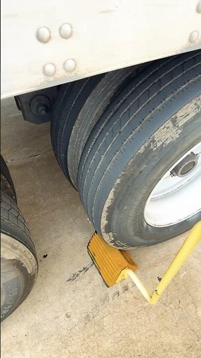 The correct way to Choke your tires. #wheel #chocking #tires #semi #trucks #cdl #howto #informative