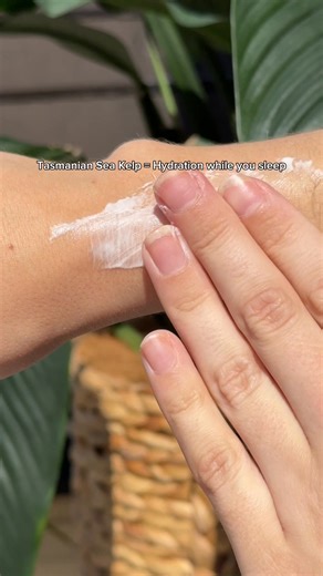 Intensive hydration meets skin renewal. This night cream replenishes lost moisture, locks in essential nutrients, and helps reduce fine lines and wrinkles - so you wake up glowing! | Daily Skincare