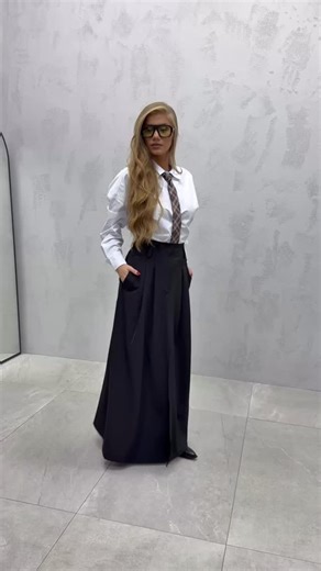 84 reactions | Classy, но с характер. Ето така се прави. | Pause Jeans | Facebook