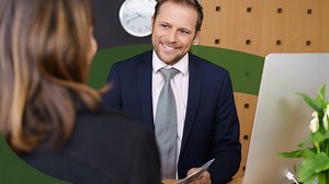 Customer Service for Any Sector: Tips from a Hospitality Expert Online Class | LinkedIn Learning, formerly Lynda.com