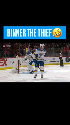 Jordan Binnington gave up Alexander Ovechkin’s 900th goal…then attempted to keep the puck for himself! | Under the Arch Sports