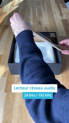 Unboxing the Bluesound POWERNODE 2025: the compact connected amp that changes everything!