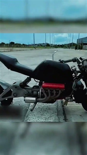 The world’s first V8 motorcycle. #motor #engineering #model #HarleyDavidson #v8