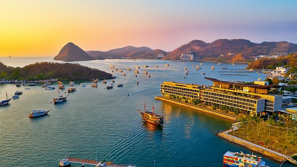 Indonesia in 4K – Stunning Scenery & Hidden Gems Revealed