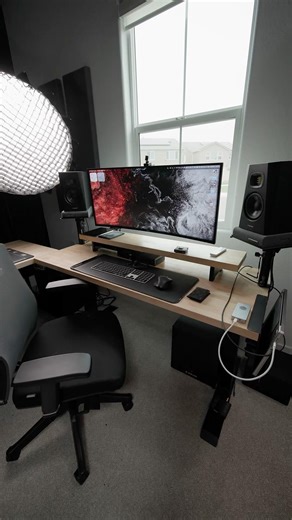 The ultimate cable management tray for my desk setup 🔥