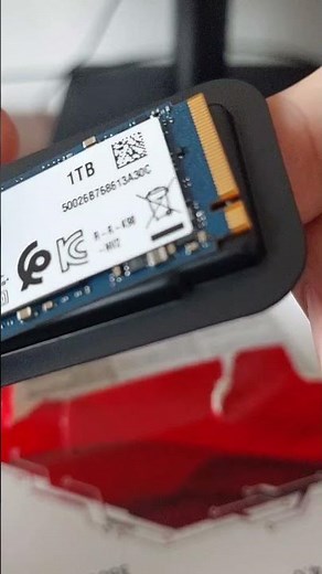 Kingston NV2 SSD Unboxing + Close Look