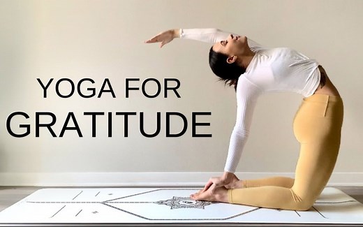 【Jessica Richburg-30分钟早晨瑜伽感恩❤全身流+冥想】