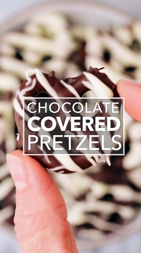 2.9K views · 26 reactions | Chocolate Covered Pretzels are a fun snack to make at home! Just don't forget the drizzle! Full recipe here: https://www.simplyrecipes.com/recipes/chocolate_covered_pretzels/ | Simply Recipes | Facebook