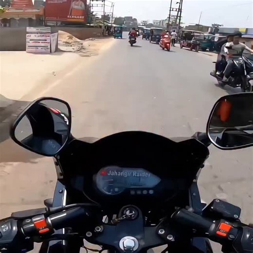 Bach Gaya Yah Kiska Galti Hai 💔🥺 This video only education and entertainment purpose so please don't try at home and anywhere because I am always safety and full guide then I any perform on video so please don't follow this video track method system etc #pulsar220f❤️❤️ #r15v3 #crash | Jahangir Rîdêr