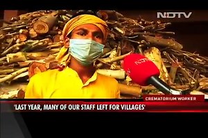 'No Break': Delhi Crematorium Workers Struggle With Rising Body Count