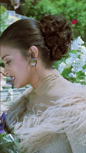 Watch full video 👆 Jeans Movie Scenes - #jeans #prashanth #aishwaryarai #nassar #arrahman #shorts