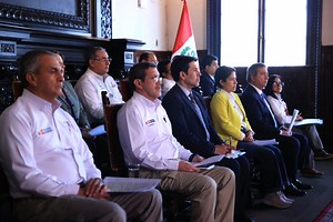 Ministro de Defensa: el Perú necesita paz y tranquilidad