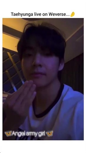 Taehyung live✌#bts #vlive #v #kimtaehyung #btsshorts 💜