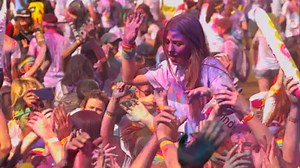 Check out this AWESOME video! Adelaide, you ROCKED today. Townsville you are next! | The Color Run