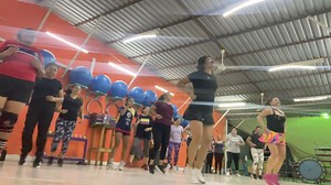21K views · 213 reactions | Me encantó la clase en tu academia, tus chicas, geniales ❤️ no solo bailamos, nos ejercitamos, quemamos calorías y nos divertimos….Baile y jumping fitness by Karmen olivera andan con todoooo  #RoxanaParedes #bailefitness #zumba | Roxana Paredes Fitness Trainer | Facebook